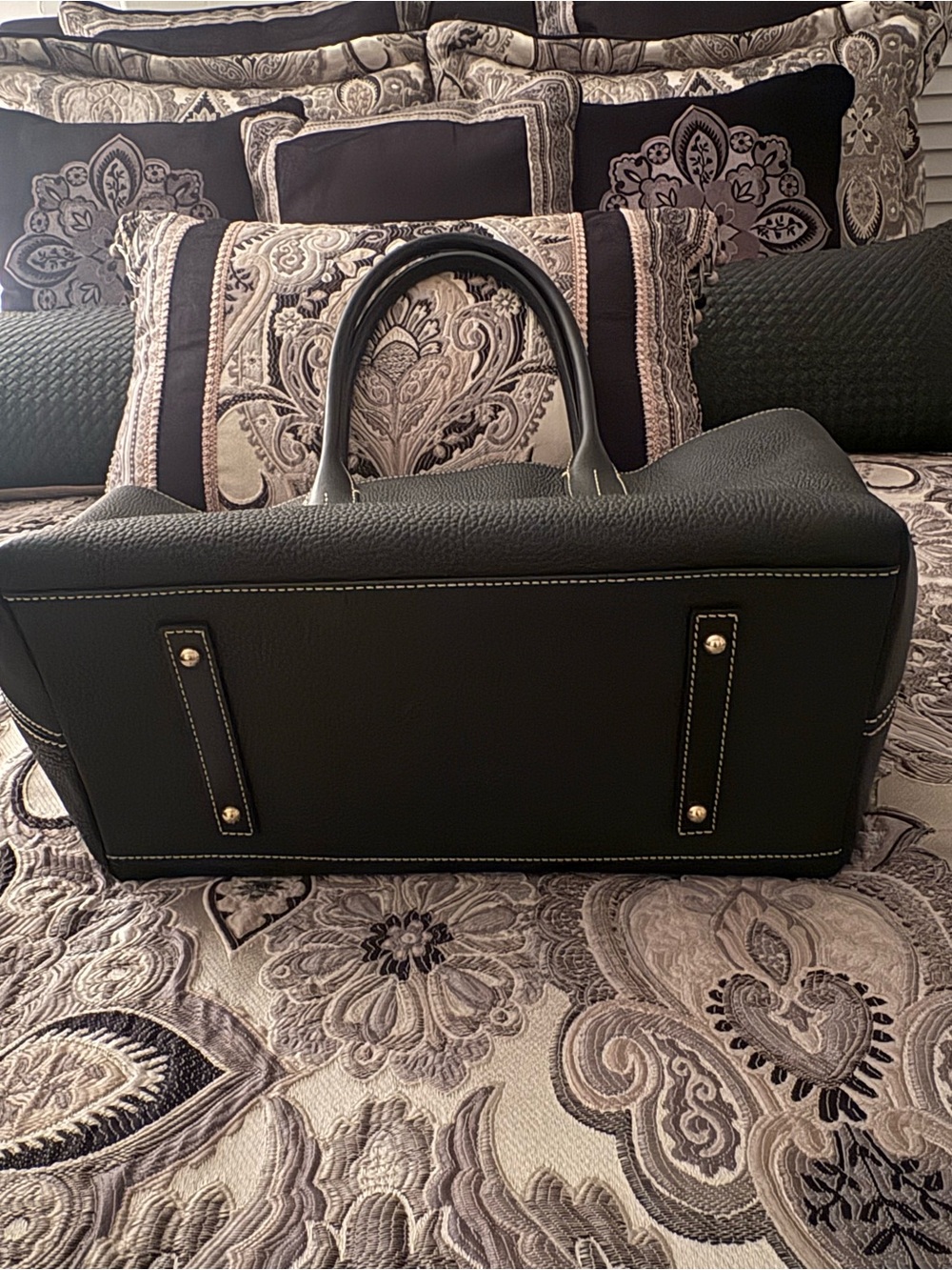 Dooney & Bourke Black Pebble Grain Tote with Gold Logo Plaque - Picture 4 of 8